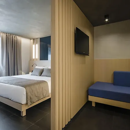 Metropolis 4*