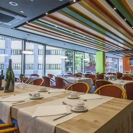 Otel Metropolis