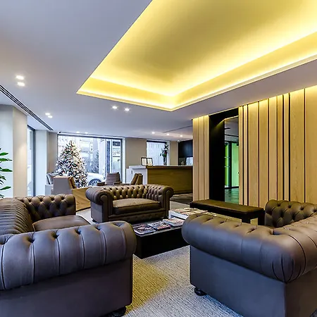 Otel Metropolis 4*